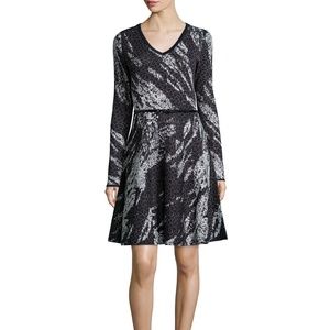NWT Carmen Marc Valvo Birdseye Jacquard Sweater Dress Sz M